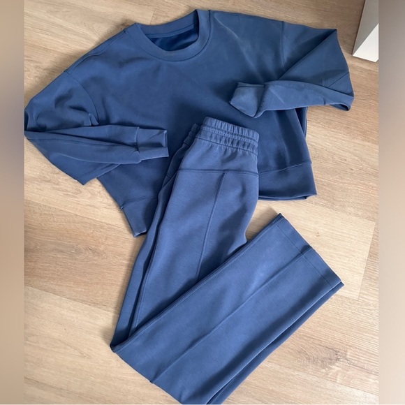 Lululemon Softstreme - Oversized Cropped Crew - Picture 4 of 4